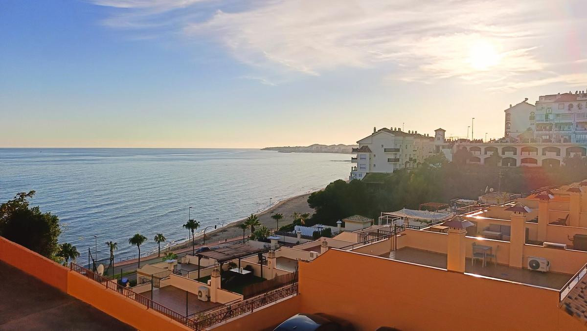 Apartment Middle Floor in Benalmadena Costa