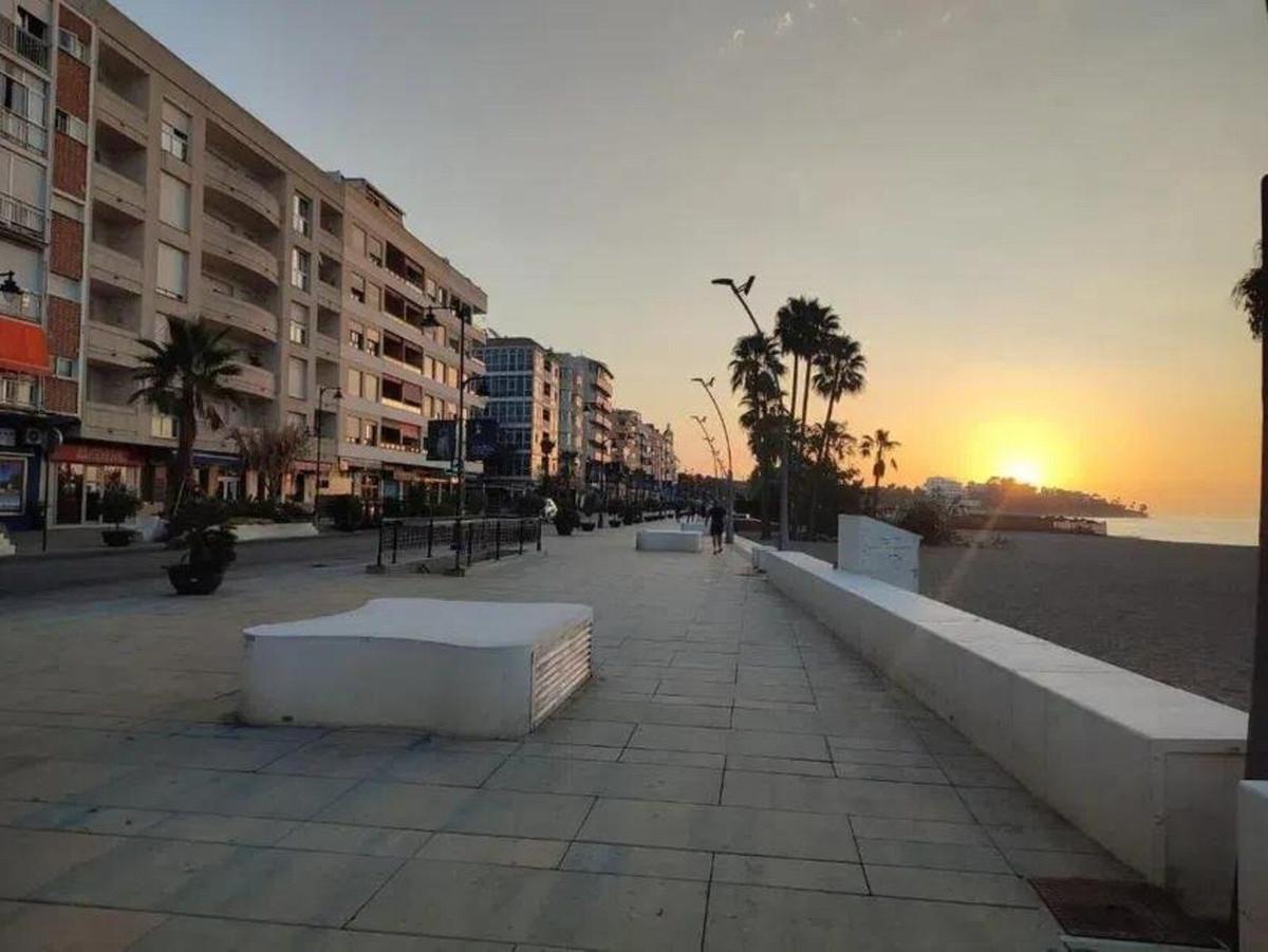 Apartment Middle Floor in Estepona