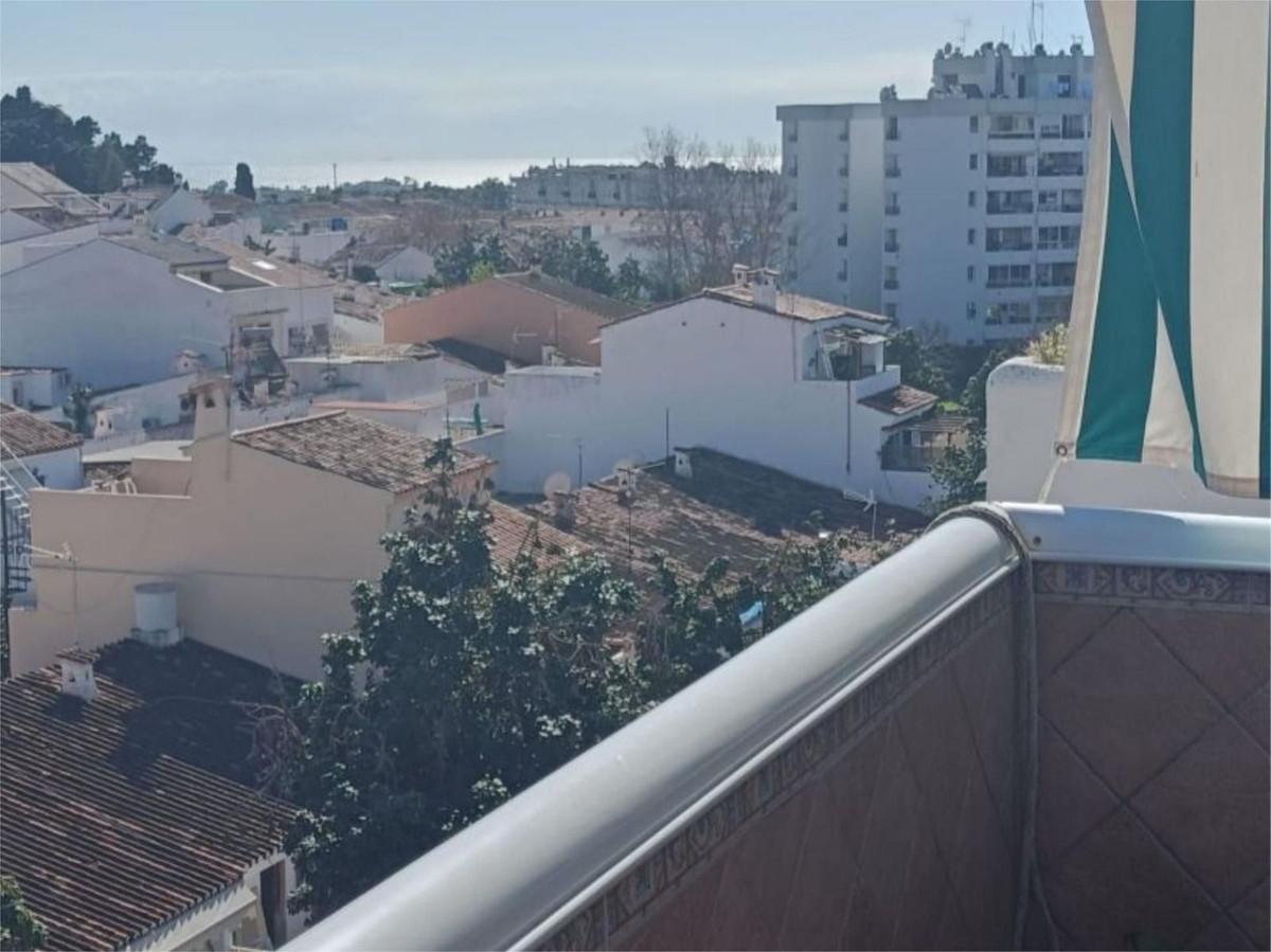 Apartment Penthouse in Nueva Andalucía