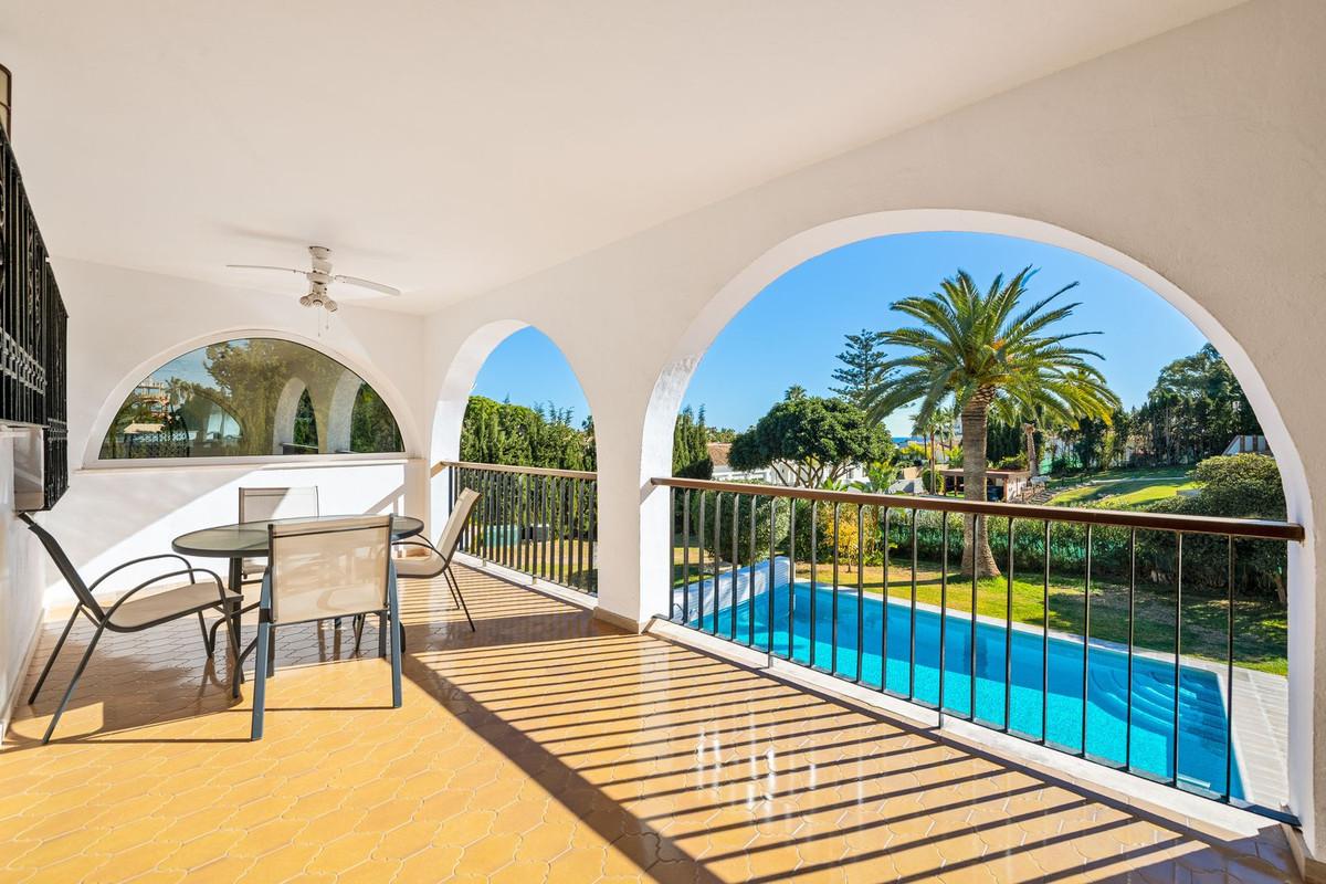 Villa Detached in Atalaya