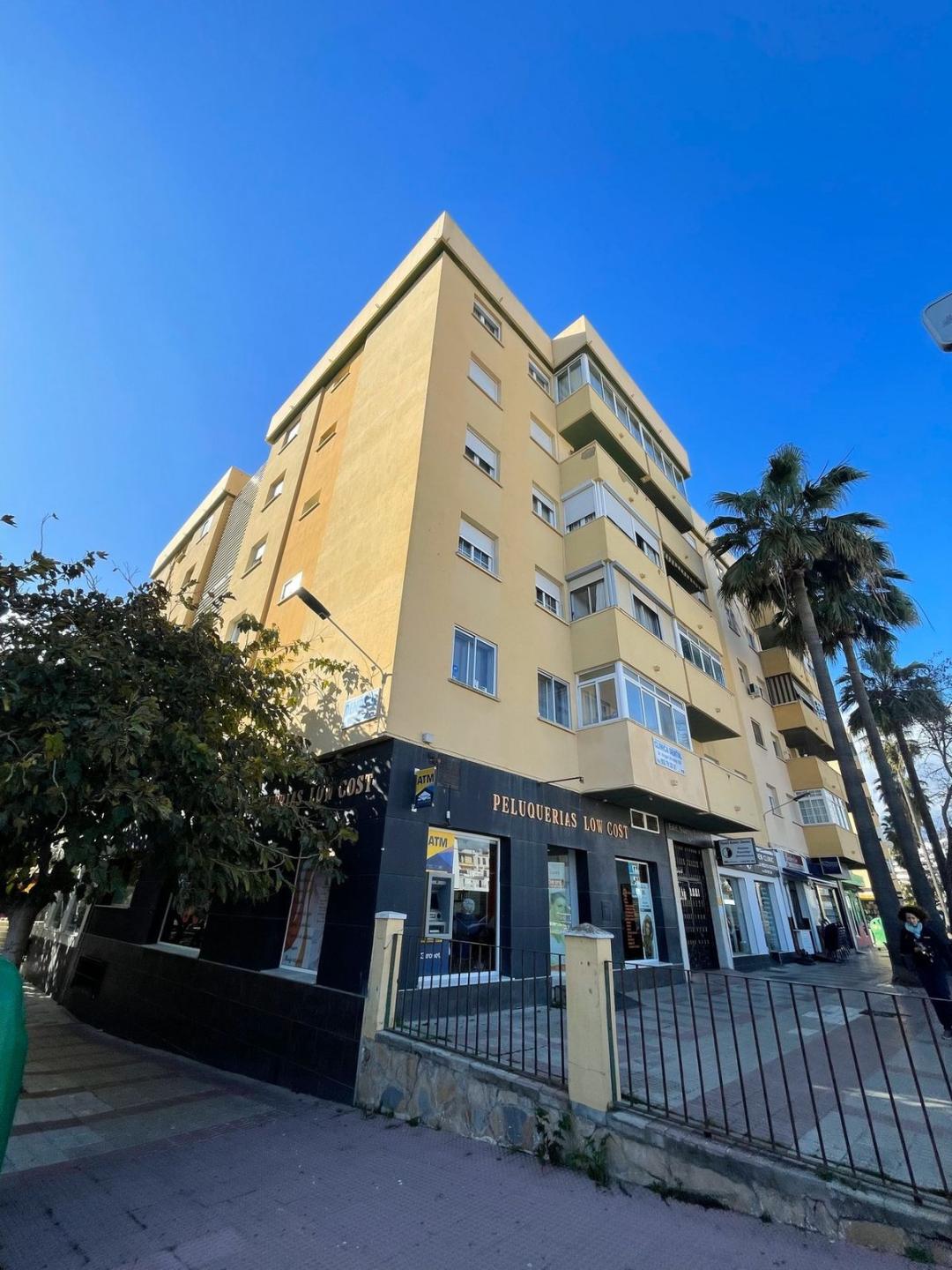 Apartment Middle Floor in Estepona