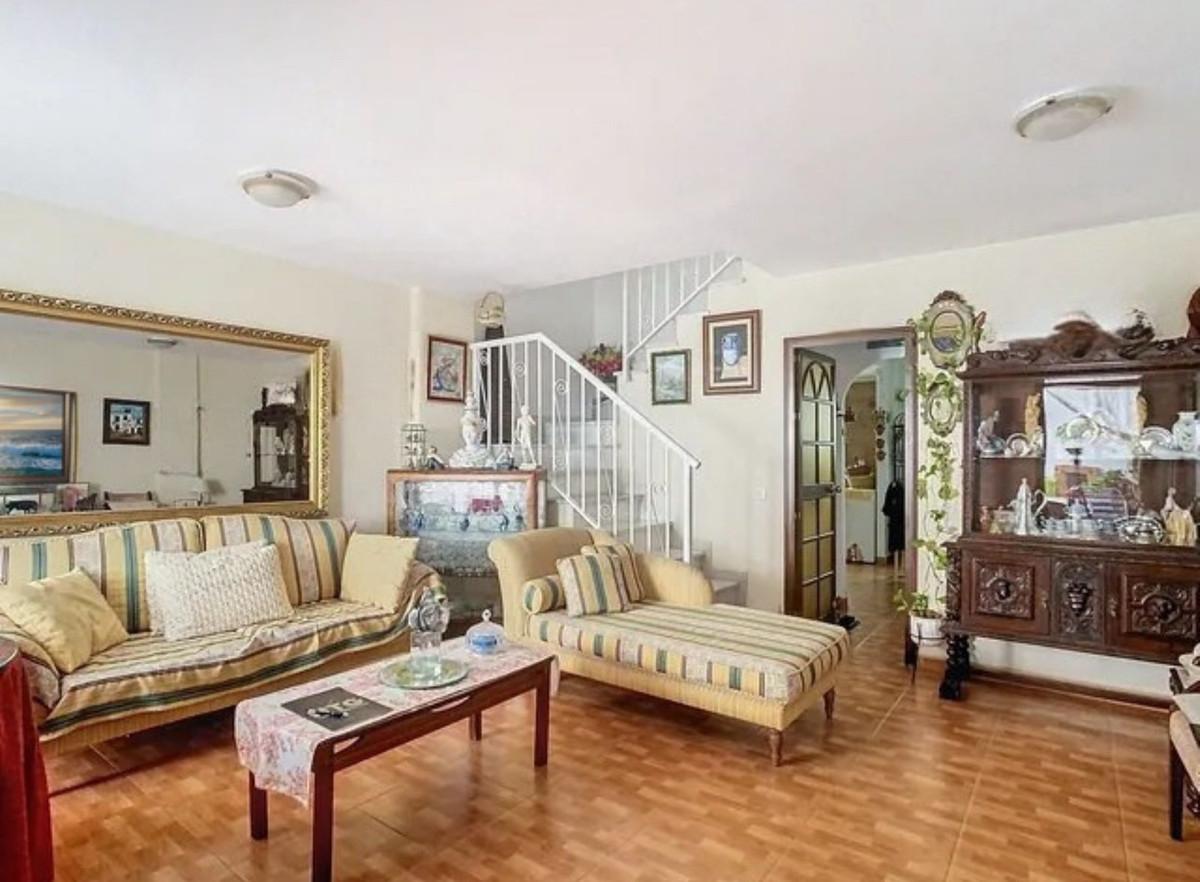 Townhouse Terraced in Torremolinos