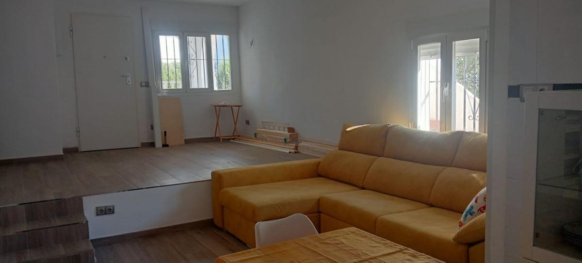 Apartment Ground Floor in Torreguadiaro