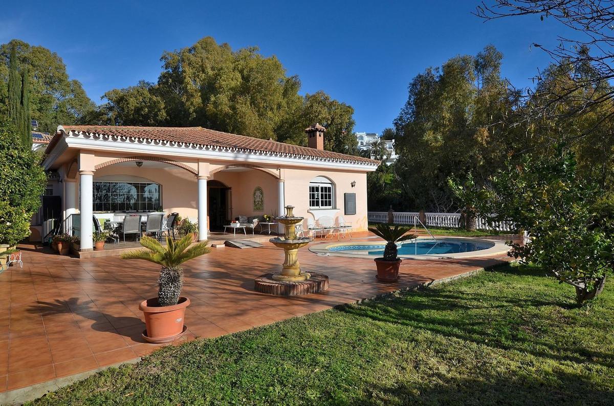 Villa Detached in Benalmadena Pueblo