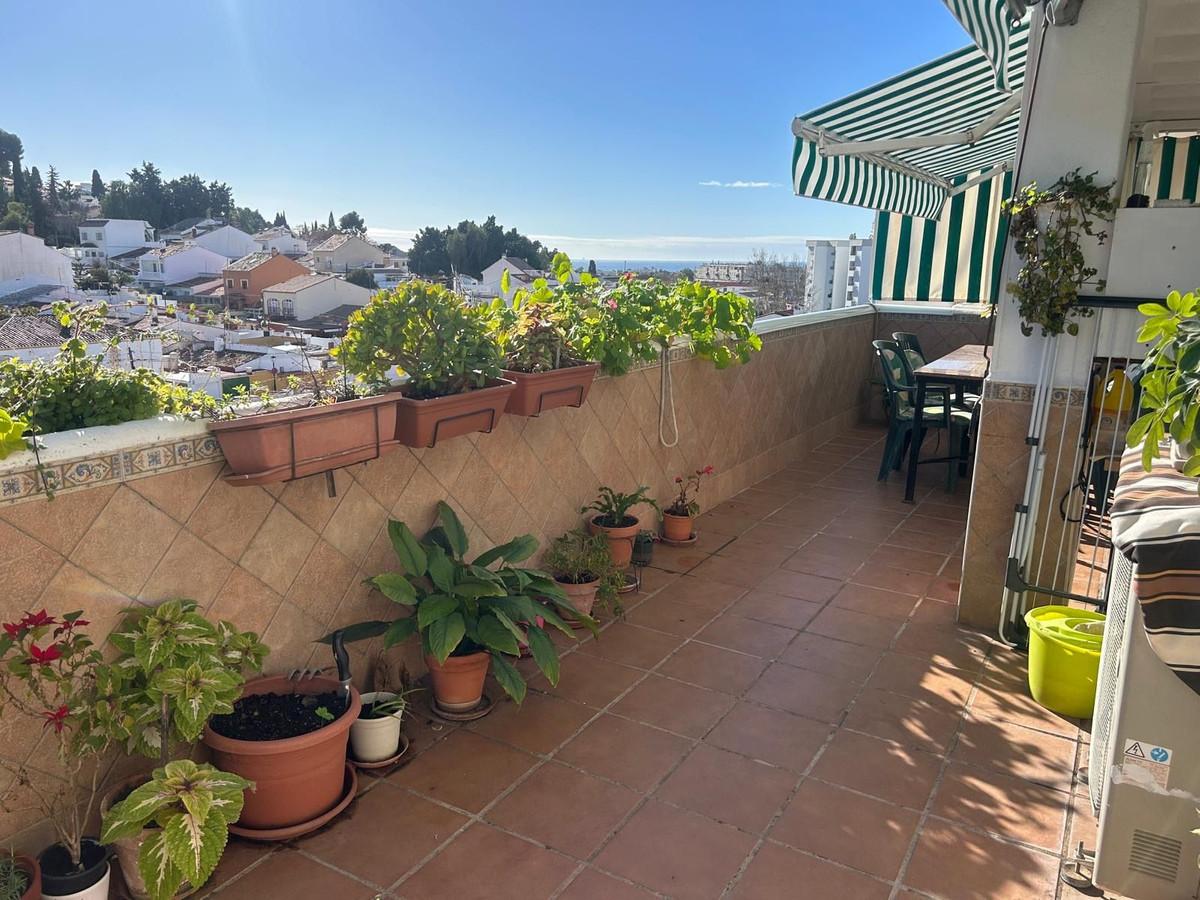 Apartment Penthouse in Nueva Andalucía