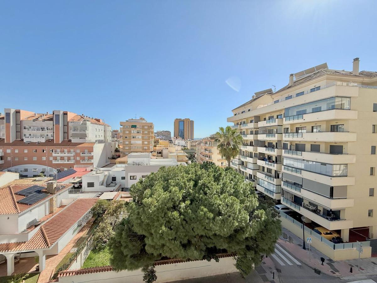 Apartment Middle Floor in Los Boliches