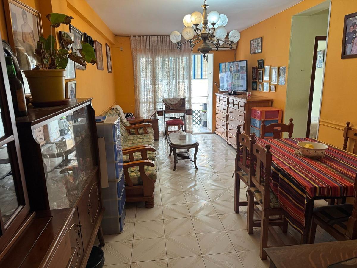 Apartment Middle Floor in Estepona