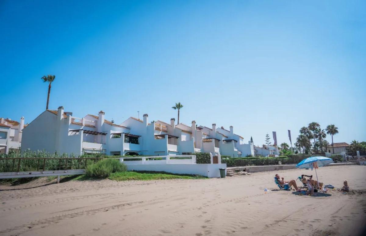 Townhouse Terraced in El Rosario