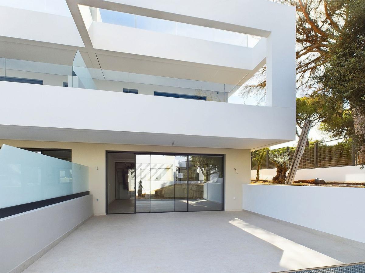 Townhouse Terraced in Elviria