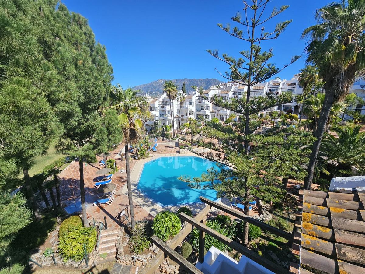 Apartment Middle Floor in Mijas Golf