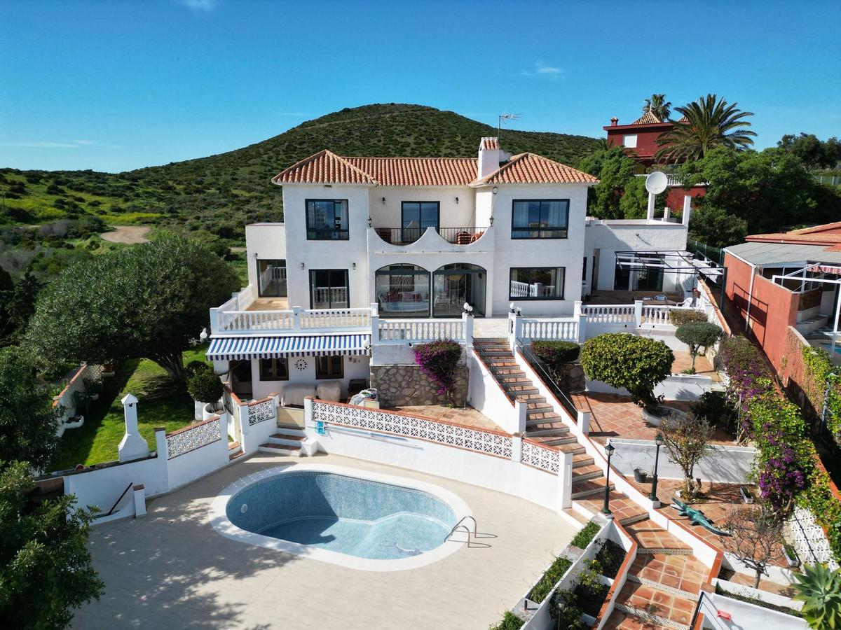 Villa Detached in Fuengirola