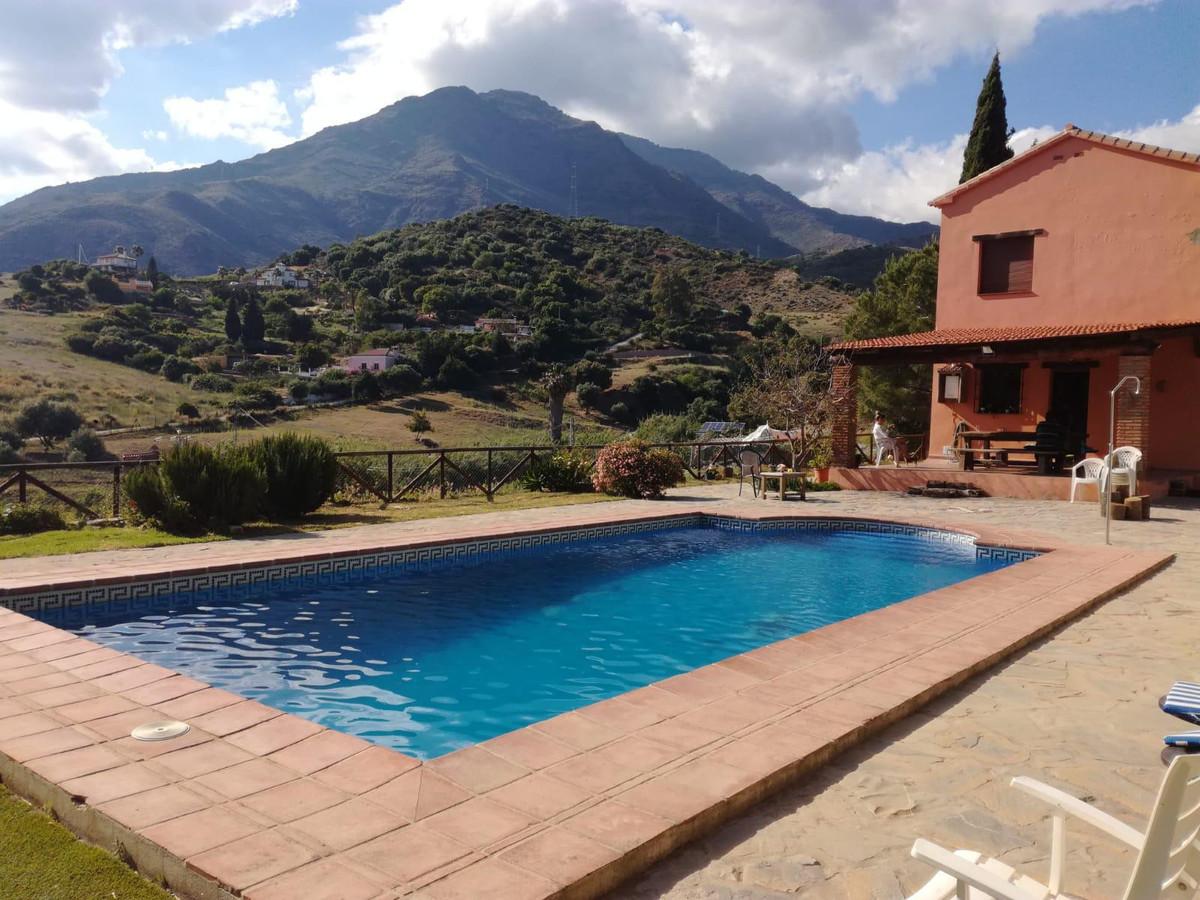 Commercial Farm in Estepona