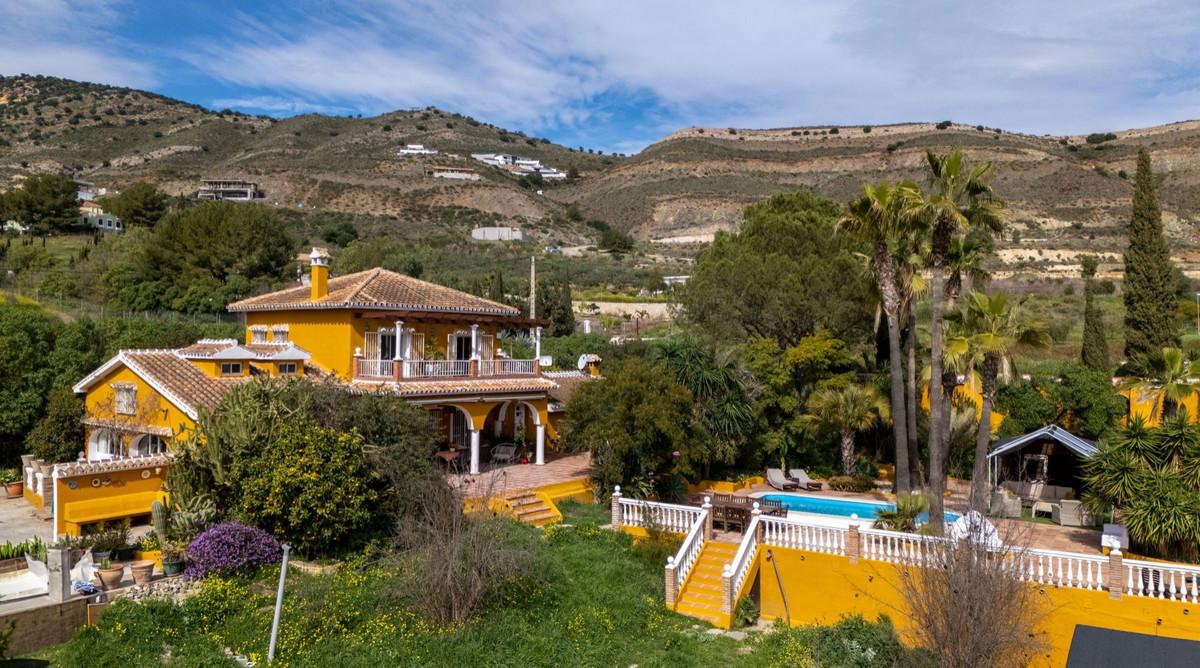 Villa Detached in Alhaurín el Grande