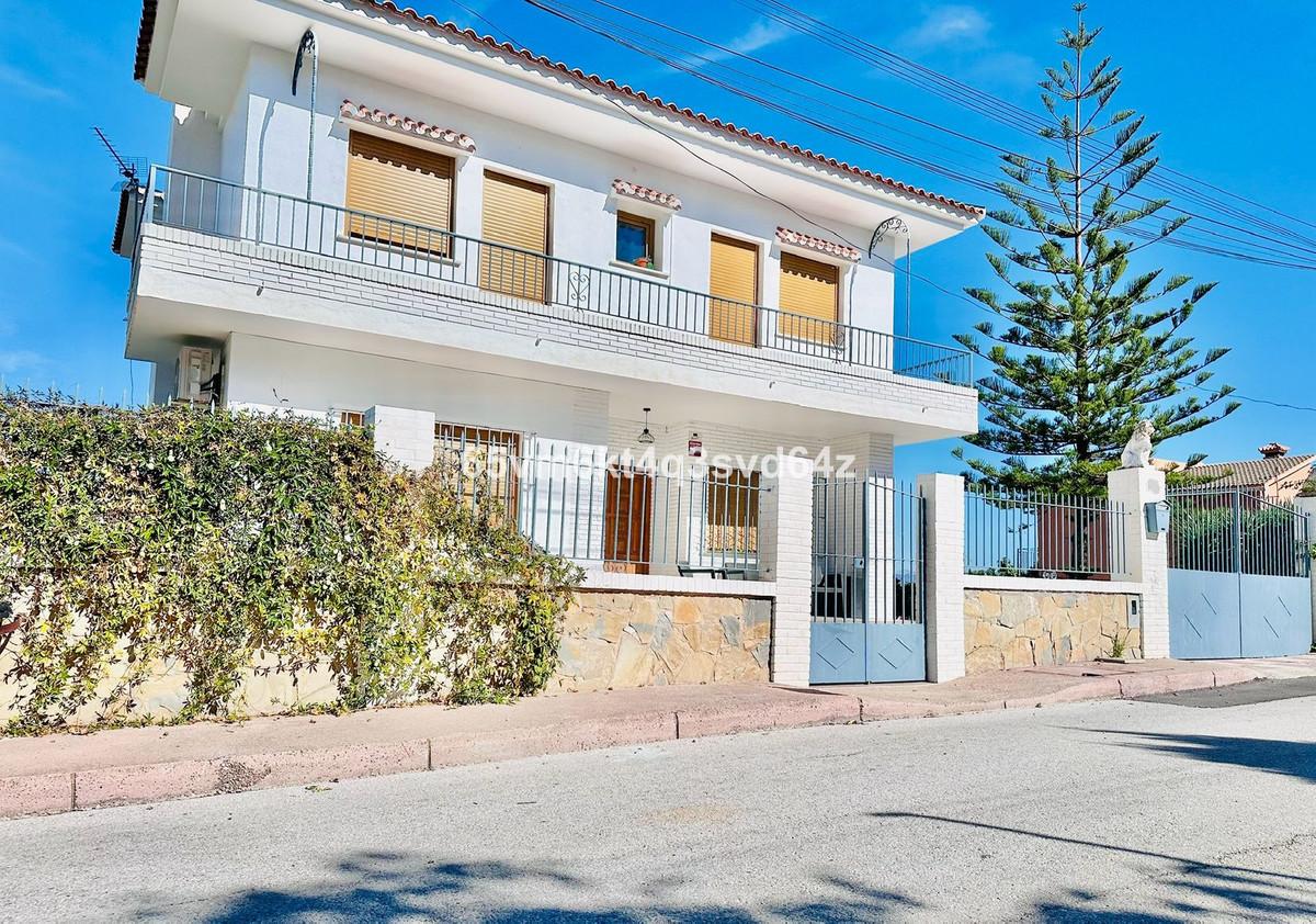 Villa Detached in Alhaurín de la Torre