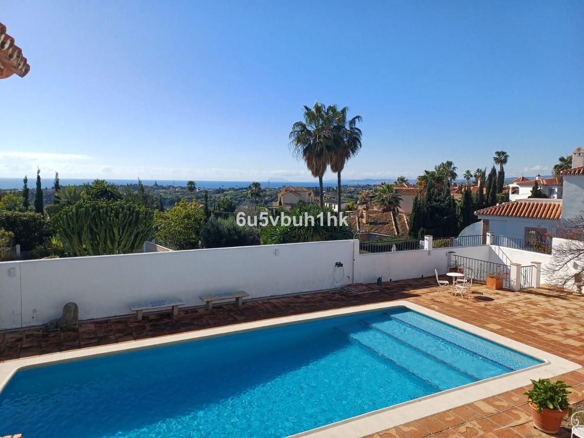 Villa Detached in Estepona